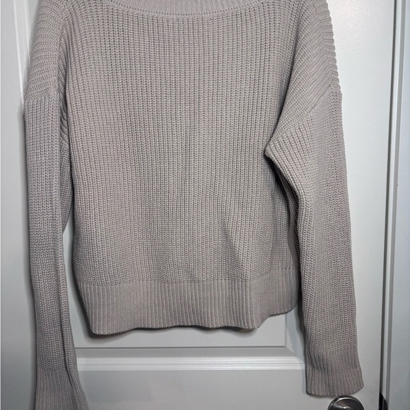V-Neck Beige Sweater - Picture 6 of 6